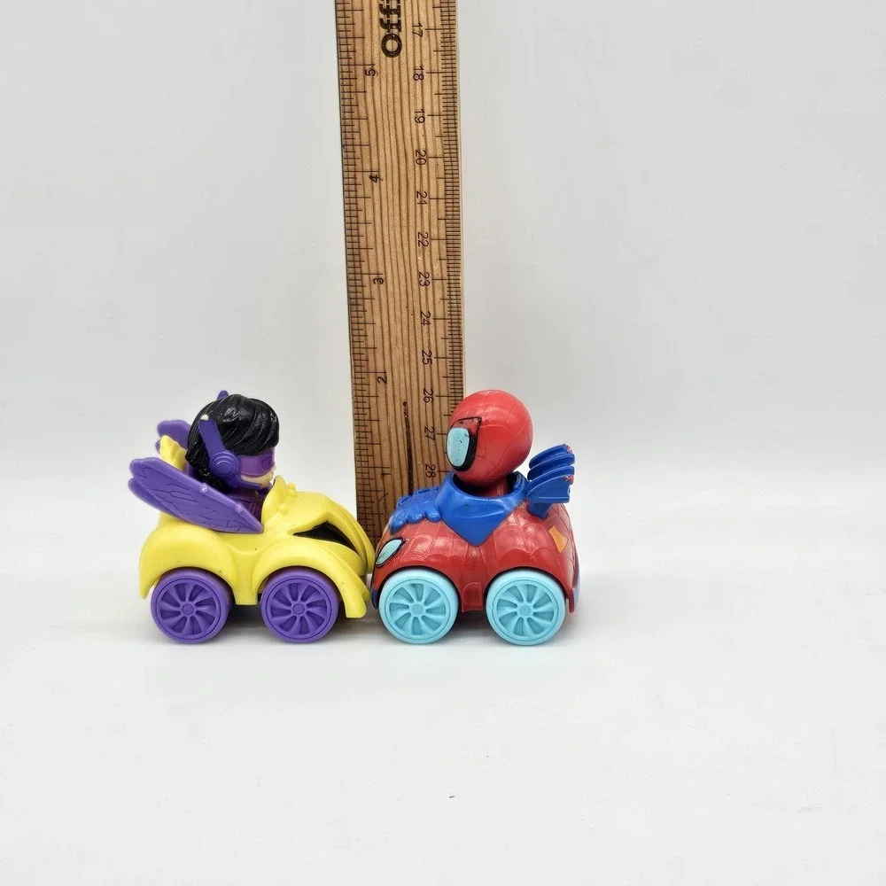 Marvel Spidey and His Amazing Friends Web Racers Car Lot